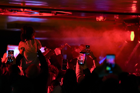 Stambuł: magia Bosforu, pełny posiłek i turecki showAlcohol Menu Meeting on point