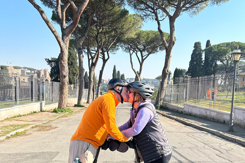 Roma: Visita guiada en SegwayTour en Segway en Grupo Compartido