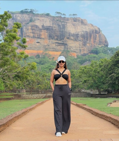 Transfer van Colombo naar Sigiriya en Dambulla met wildsafari