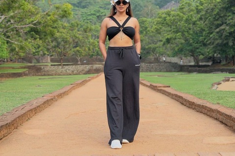 Colombo: Polonnaruwa & Minneriya Safari - Drop Sigiriya