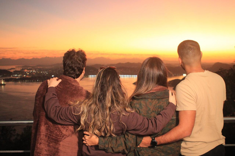 Rio: Sugarloaf Mountain Sunrise with Breakfast & Transfer