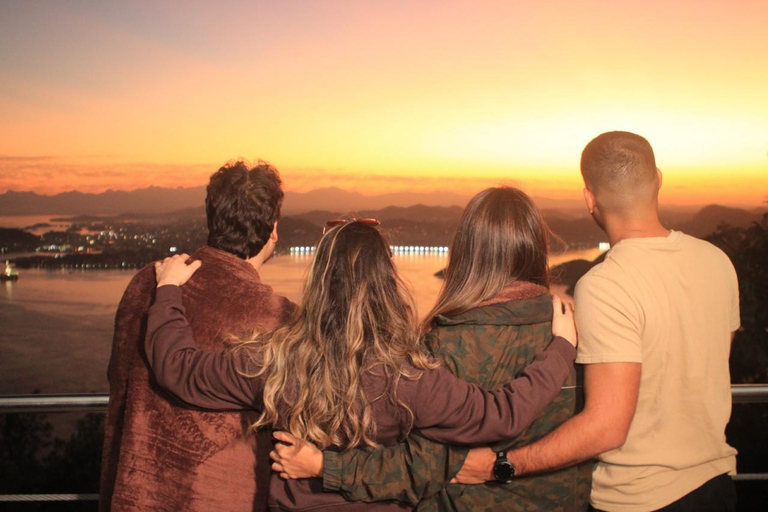 Rio: Sugarloaf Mountain Sunrise with Breakfast & Transfer