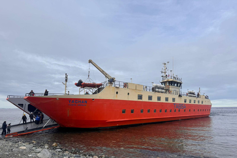 Magdalena Island Natural Monument Tour