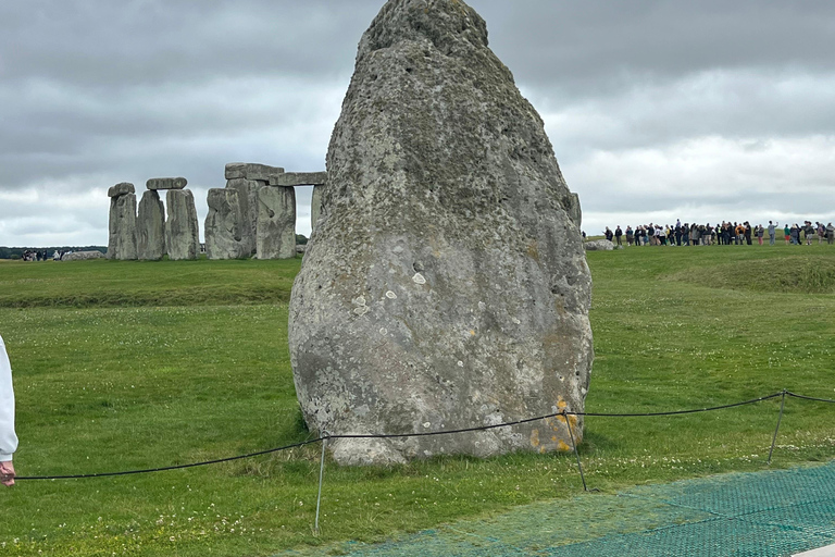 From London: Small Group Travel to Bath Stonehenge Cotswold