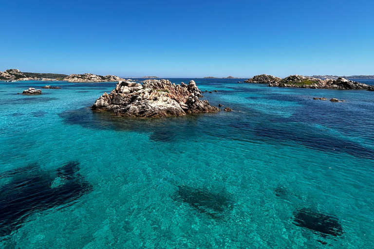 Da Santa Teresa Gallura: tour in motonave a La Maddalena From Santa Teresa Gallura