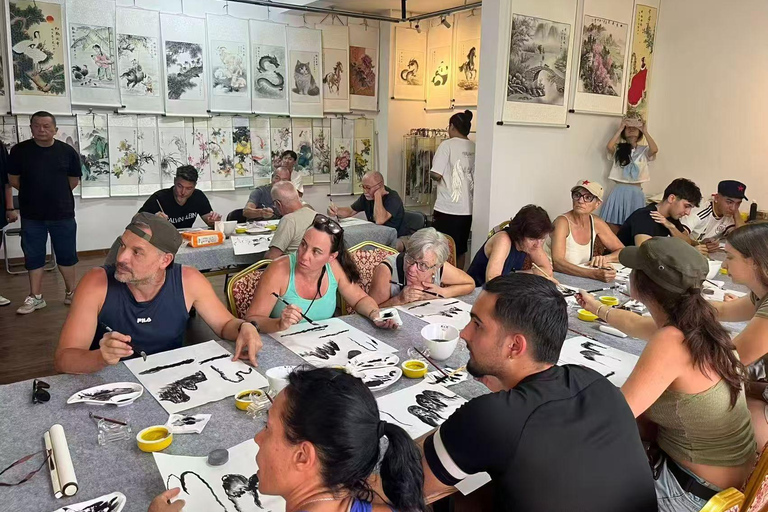 From Guilin: Guided Li River Cruise & Landscape Painting