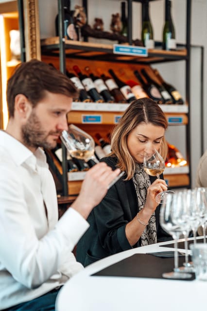Bordeaux : atelier dégustation de 3 vins avec charcuterie et fromage