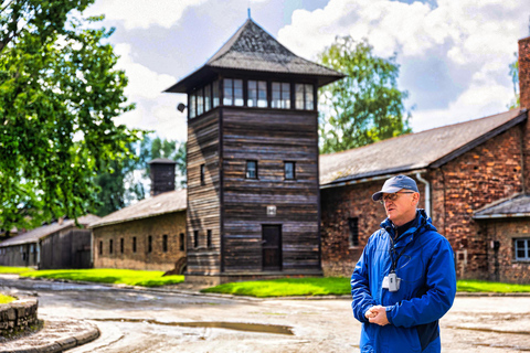 De Cracóvia: Visita guiada a Auschwitz-Birkenau com transporte