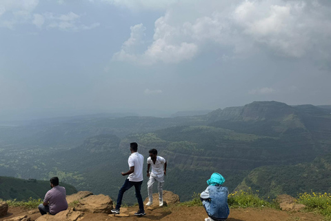 Tour della stazione collinare di Lonavala da Mumbai con pranzo