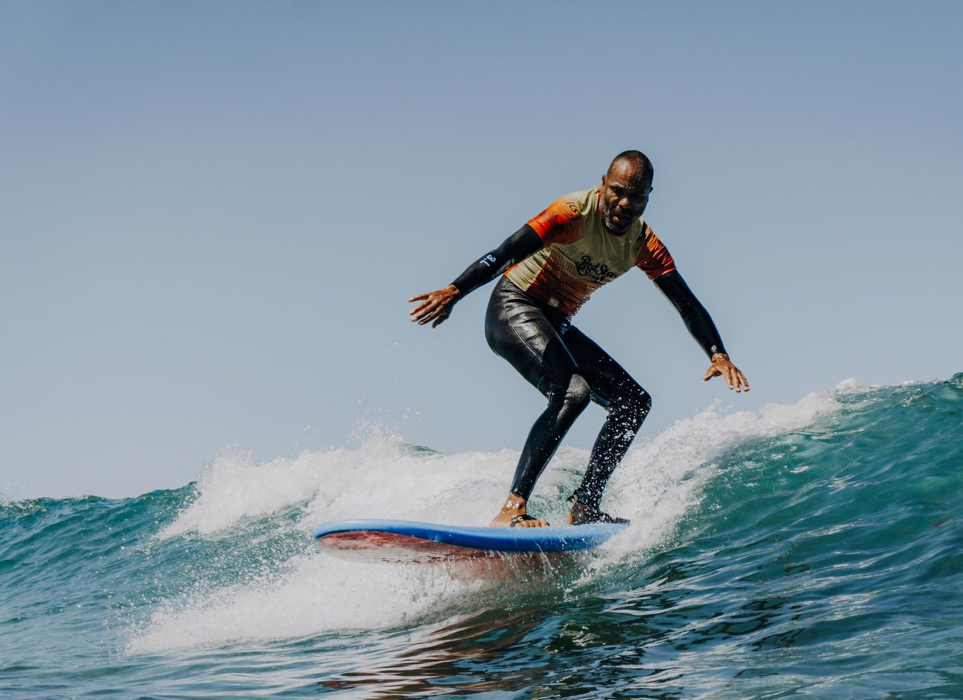 Lanzarote: Famara Beach Surfing lektion for alle niveauer