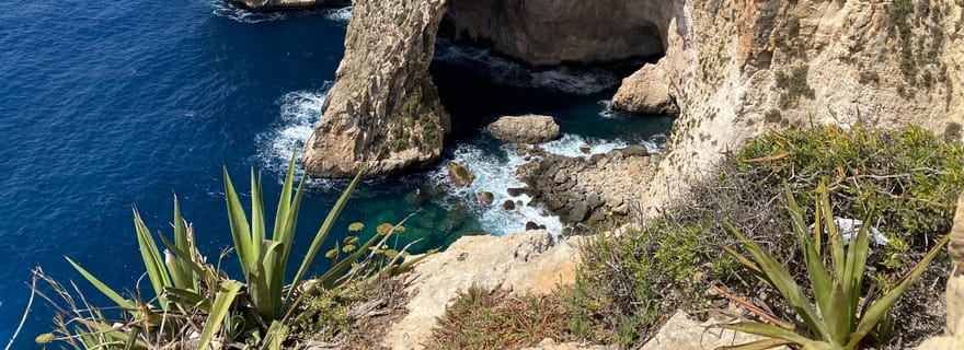 Au départ de Sliema : excursion à la Grotte Bleue et tour en bateau dans les grottes marines