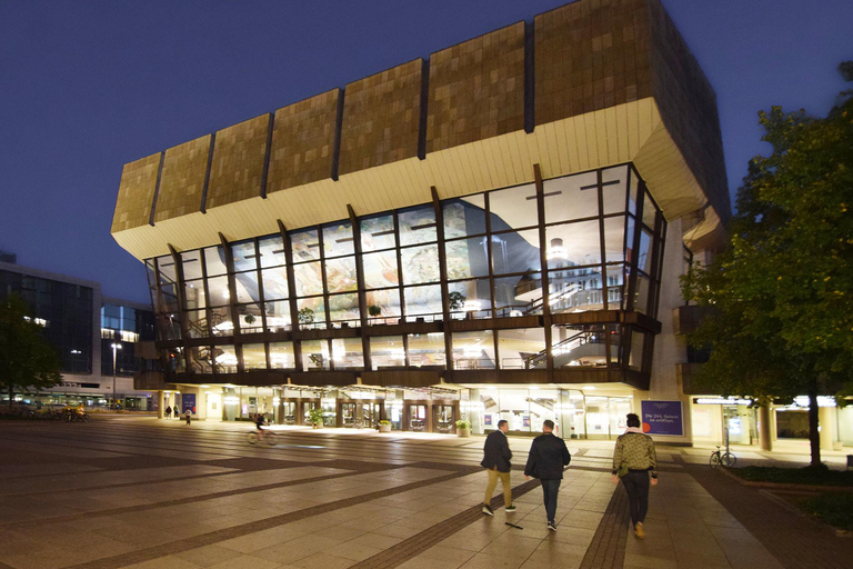 Leipzig: Individual tour for a private group, exclusive specials Leipzig: Private City Tour with Panorama Tower