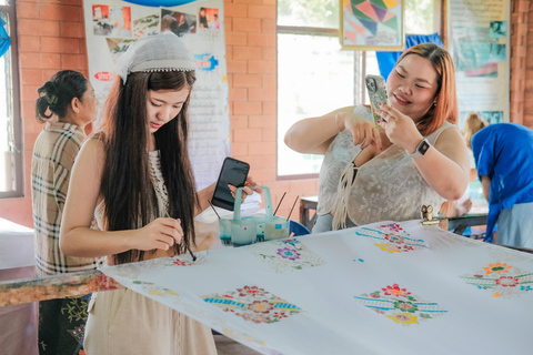 Krabi: Khao Khanab Nam Caves Tour with Boat Ride Full Program