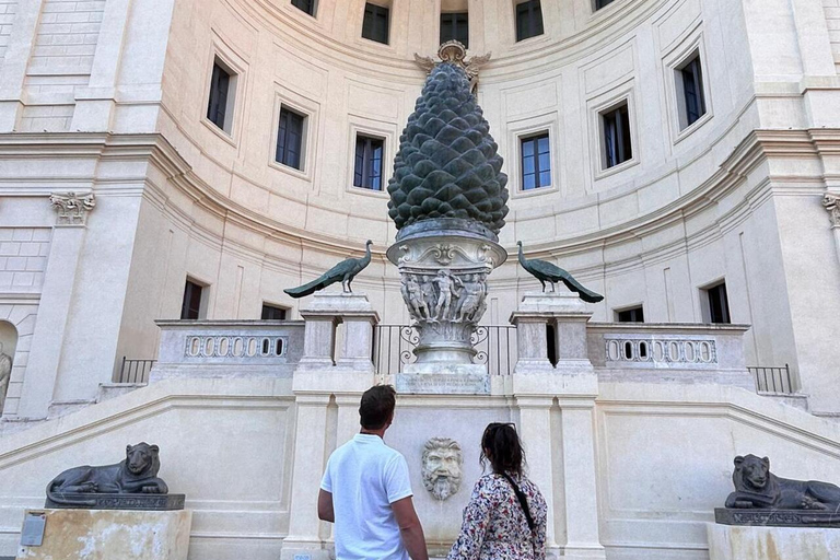 Visita exclusiva de domingo aos Museus do Vaticano e à Capela SistinaVisita aos Museus do Vaticano e à Capela Sistina com ingresso aos domingos