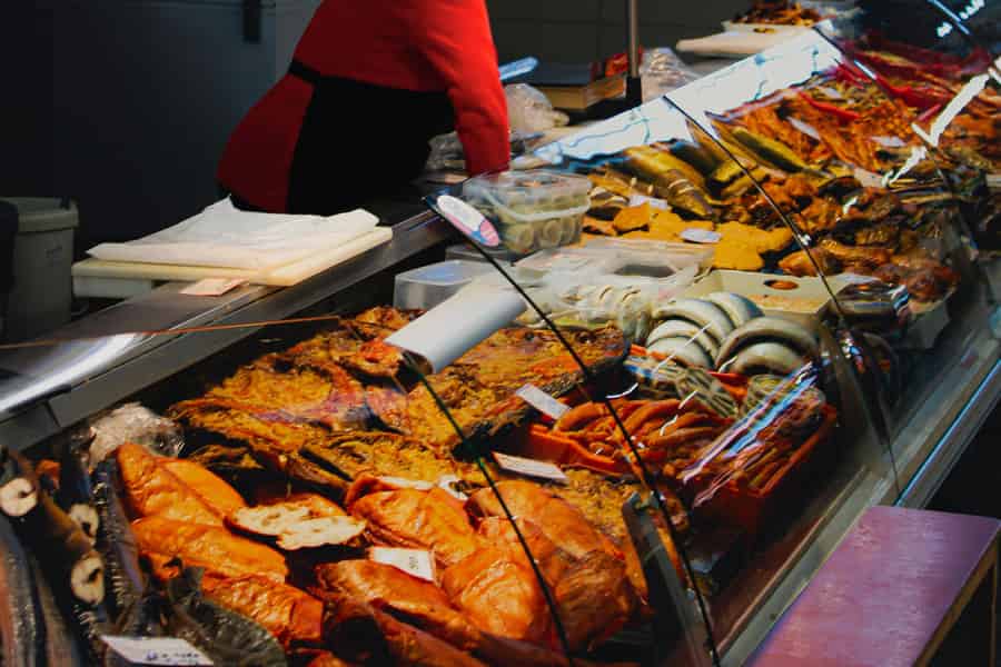 Taste Riga: Geführte Markttour und Verkostung saisonaler Waren. Foto: GetYourGuide Taste Riga: Geführte Markttour und Verkostung saisonaler Waren. Foto: GetYourGuide