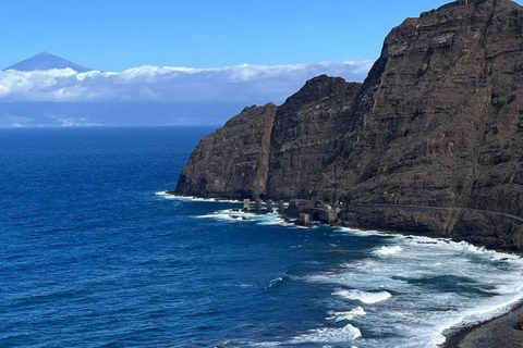 From Tenerife: La Gomera Day Trip (Romanian-speaking guide)