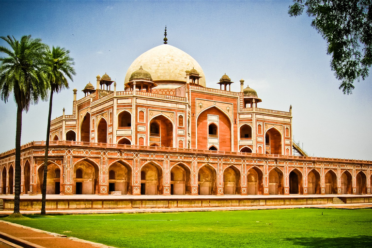 Delhi: Old and New Delhi Private Sightseeing TourTour with Transportation, Driver and Tour Guide