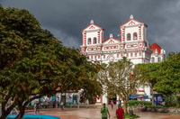 Guatape Tour & Piedra del Peñol - Housity