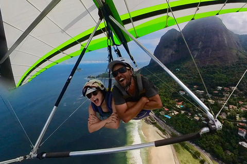 Hang Gliding or Paragliding Experience in Rio