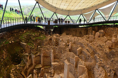 Da Istanbul: Göbekli Tepe e Monte Nemrut Tour di 2 giorniDa Istanbul: tour giornaliero di Göbekli Tepe e Şanlıurfa