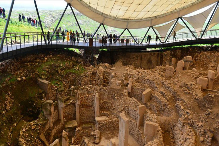 Da Istanbul: Göbekli Tepe e Monte Nemrut Tour di 2 giorniDa Istanbul: tour giornaliero di Göbekli Tepe e Şanlıurfa