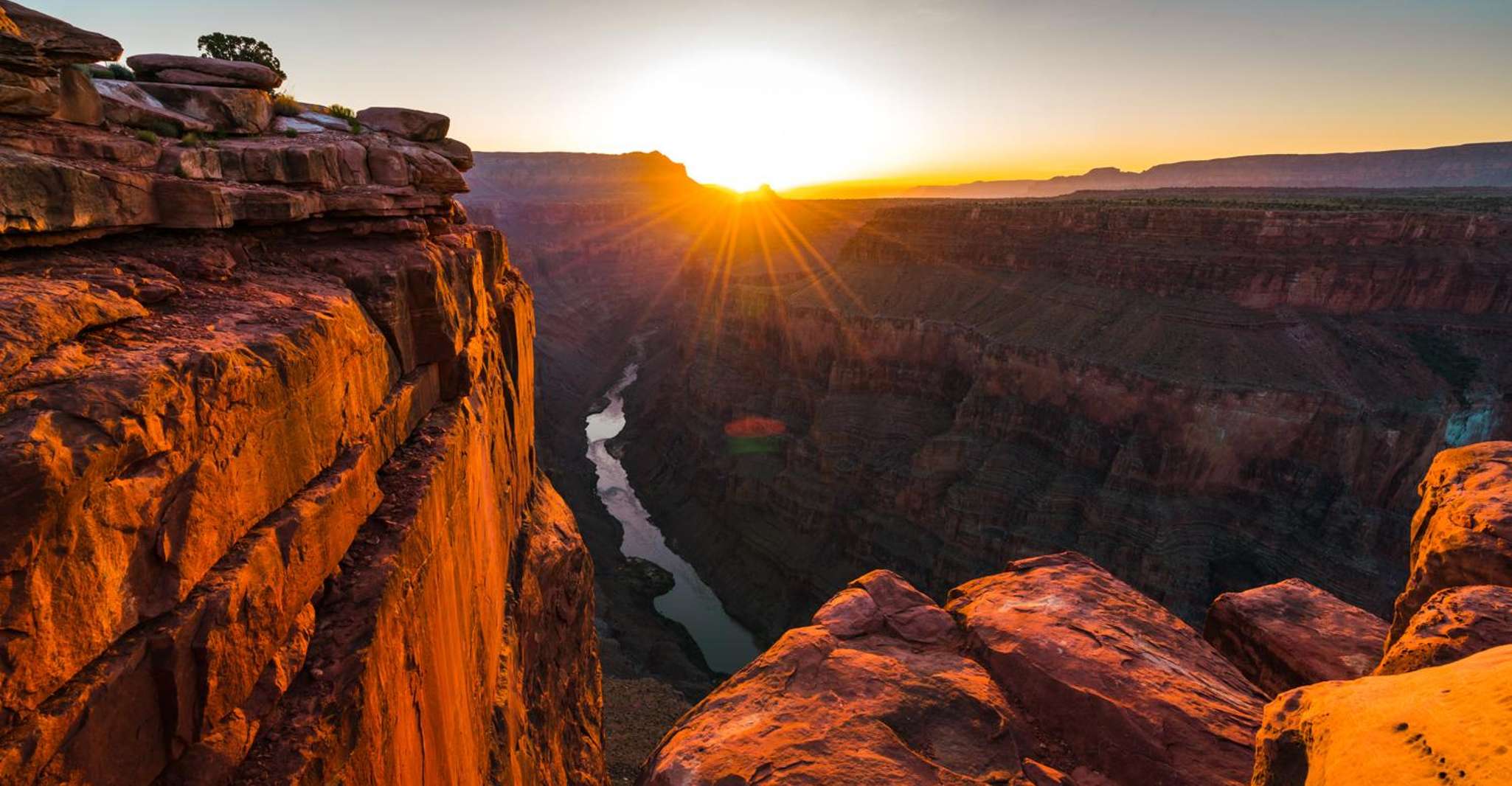 De Sedona, Grand Canyon Voyage du coucher du soleil d'une journée complète - Hizvo