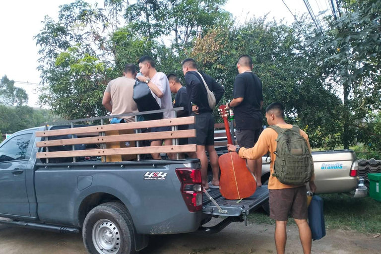 Khao Lak : Mer de brouillard sur une colline avec HomeStay One Night