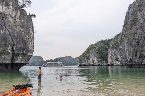 Hanoi/Hafen : 2-tägige Ha Long &amp; Lan Ha Bucht auf LuxuskreuzfahrtenLimousinenbus von Hanoi nach Ha Long