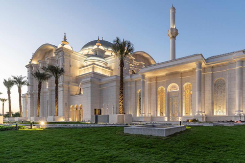 Doha in one day! Sightseeing Tour with Dhow Boat & Full Meal Doha in one day Sightseeing Tour with Dhow Cruise & Dinner