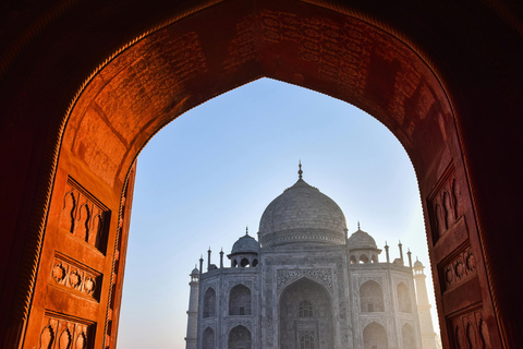India: 15-Day Tour of Delhi, Jaisalmer, Jodhpur, and Udaipur