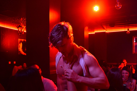 Magic Mike Universe Dinner Lisbon: Dinner with Shows Magic Mike Dinner Universe Lisbon: Dinner with Shows