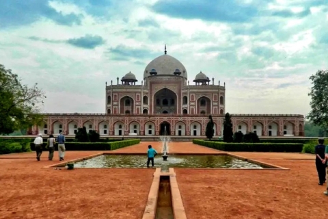 Delhi: 4 Days Delhi Agra Jaipur Multi Days Tour With Lunch Accomodation in 3-star hotel, Lunch, Car & Guide Only