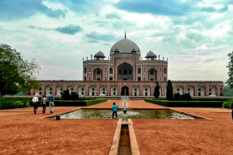 Delhi: 4-daagse Delhi Agra Jaipur meerdaagse tour met lunchAccommodatie in een driesterrenhotel, alleen lunch, auto en gids