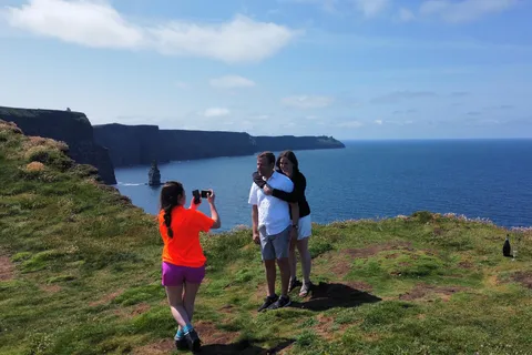 Desde Galway: Paseo guiado por la costa de los Acantilados de Moher