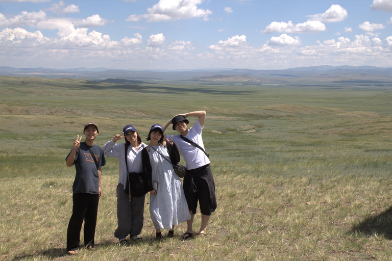 3-Day Central Mongolia Waterfall, Ancient Capital, Semi Gobi