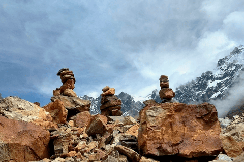 Cusco: Humantay Lagoon with Breakfast and Buffet Lunch