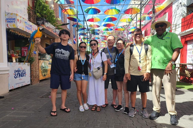 Puerto Plata: apentour, fort en historisch centrumPuerto Plata: Tour langs apen, fort en historisch centrum