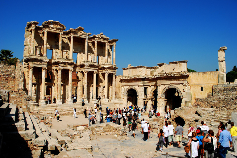 Kusadasi: Private Ephesus Shore Excursion with Lunch