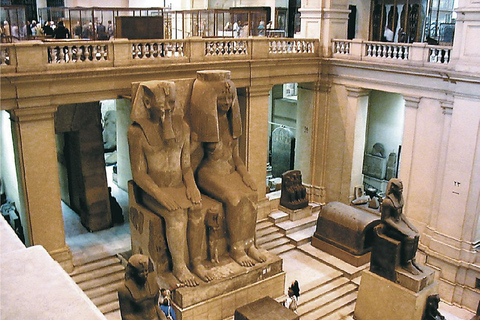 Au départ du Caire : Excursion d'une journée aux pyramides de Gizeh et au musée égyptienVisite des pyramides de Gizeh