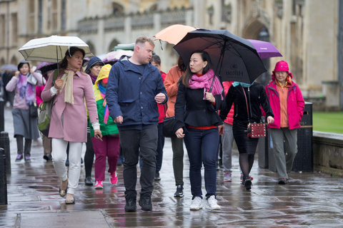 Cambridge: Chinese University Student-Guided Walking Tour Shared Guided Tour