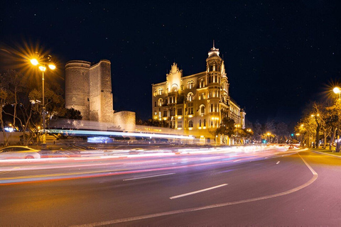 Baku: Night Tour with Old City, Highland Park, and Mosque