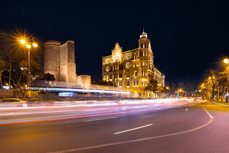 Baku: Night Tour with Old City, Highland Park, and Mosque