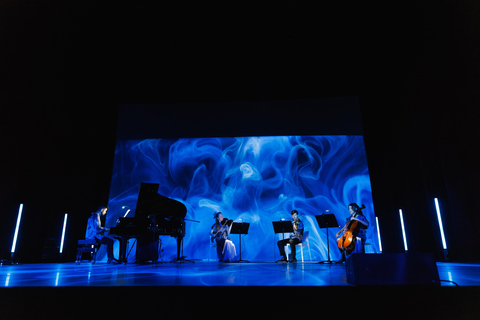 ✨Immersive Light and Music Show in Alicante I Under The Tree