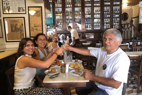 Guided Food Tour with Tastings and Drinks