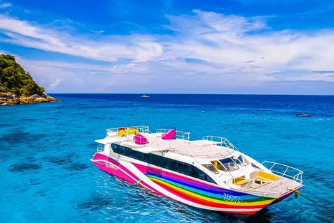 Khao Lak : Similan Islands Speed Catamaran Premium Morning