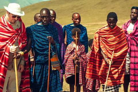 Arusha: Ngorongoro Crater day trip