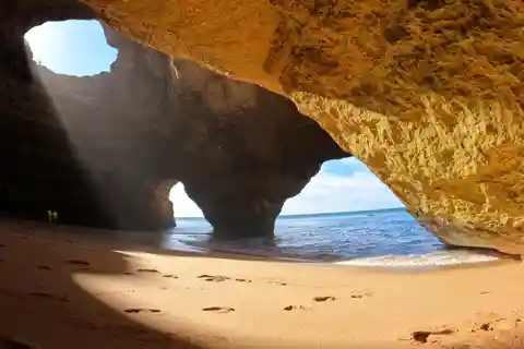 Algarve: Excursão a pé pelos 7 Vales Suspensos - transfer