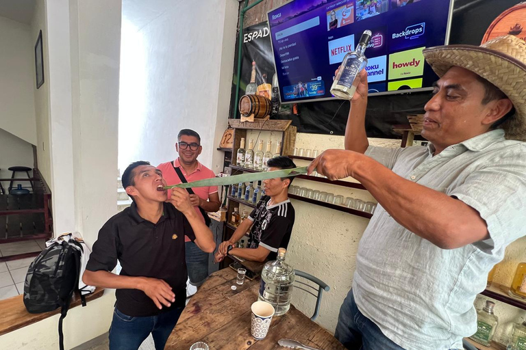Oaxaca: Traditional Speakeasy Mezcal Class w/ Mtro Mezcalero