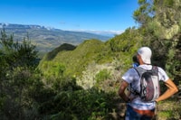 Group Hiking at Dimitile, Reunion Island. - Housity