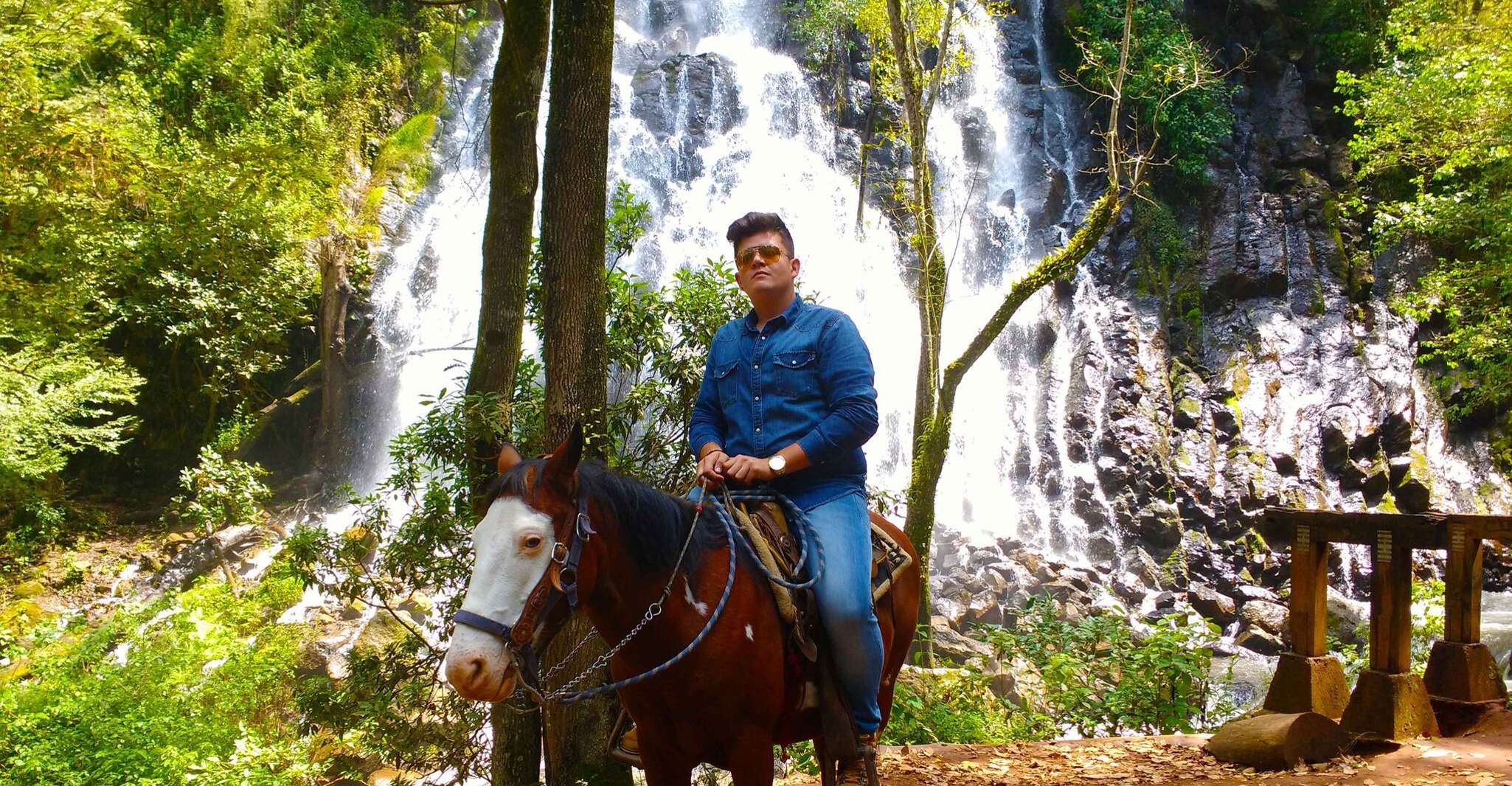 Valle de Bravo, Wasserfall Reittour - Hizvo